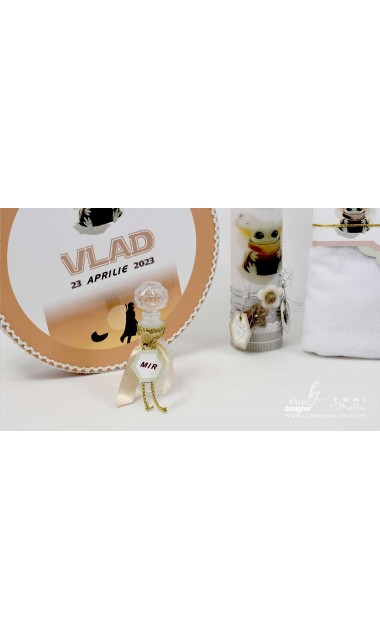 Trusou botez baieti personalizat cu Baby Yoda 22